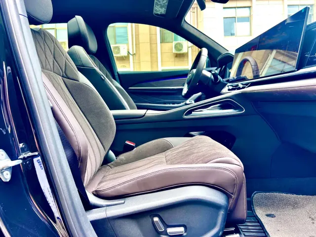 Geely Xingyue L — Фото автомобиля 15