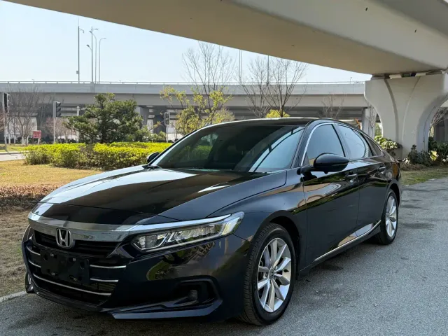 Фотография автомобиля — Honda Accord
