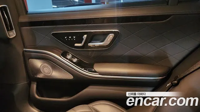 Mercedes-Benz S-Class — Фото автомобиля 13