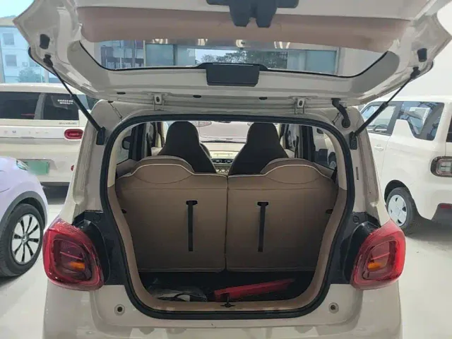 Wuling Hongguang Mini EV — Фото автомобиля 18