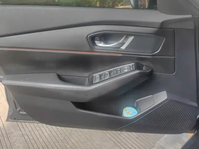 Honda Accord — Фото автомобиля 7