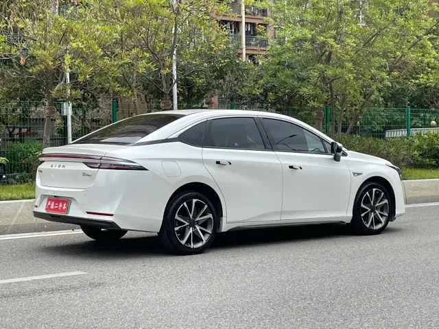 GAC Aion S Plus — Фото автомобиля 5