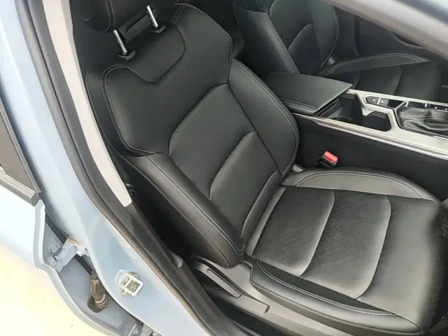 Geely Emgrand — Фото автомобиля 24