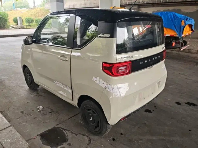 Wuling Hongguang Mini EV — Фото автомобиля 4