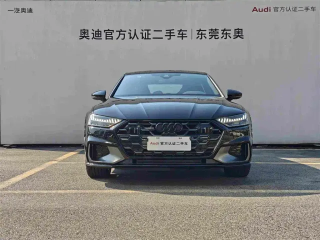 Audi A7L — Фото автомобиля 2