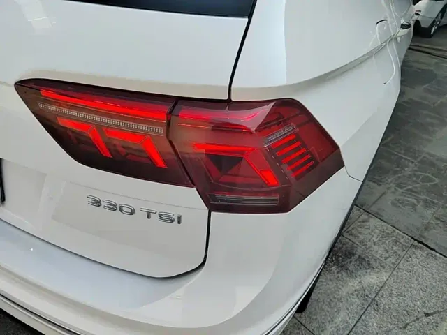Volkswagen Tiguan L — Фото автомобиля 7