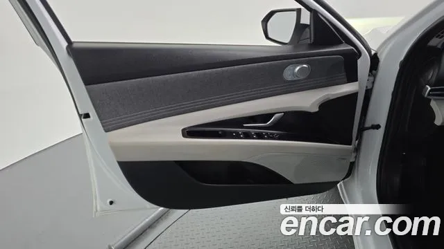 Hyundai Avante CN7 — Фото автомобиля 23