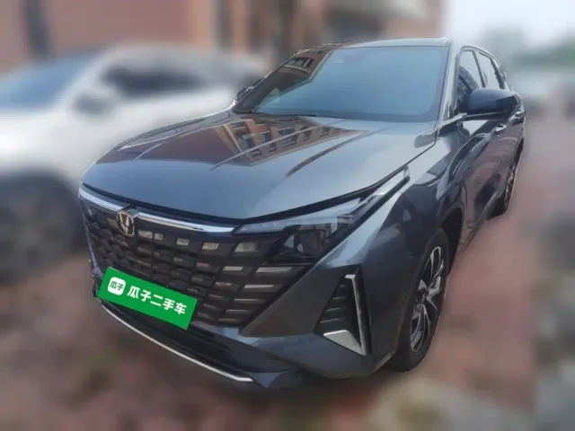 Фотография автомобиля — Changan UNI-Z