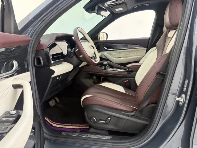 Geely Xingyue L — Фото автомобиля 4