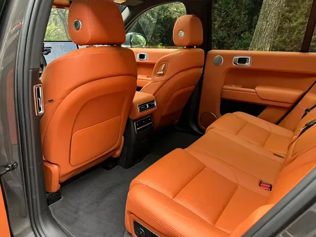 Li Auto L7 — Фото автомобиля 7