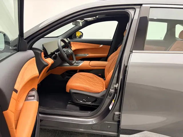 Changan CS75 Plus — Фото автомобиля 4