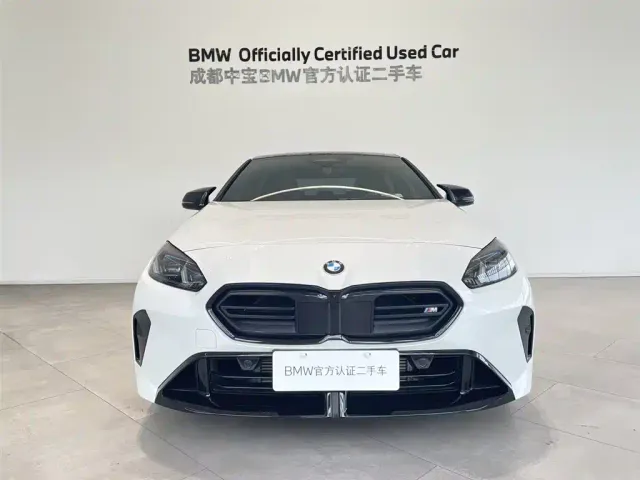 BMW M235L — Фото автомобиля 6