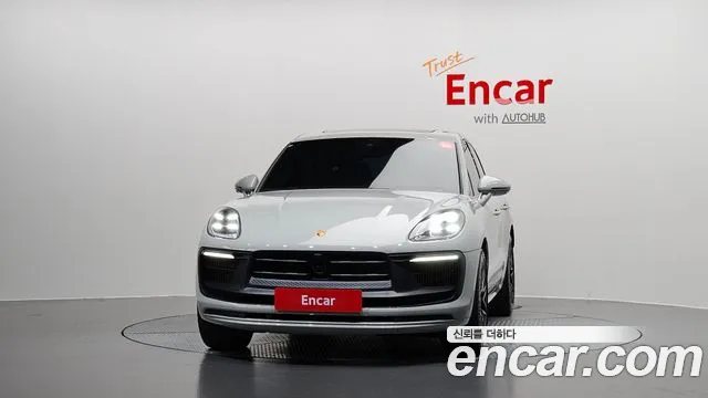 Porsche Macan — Фото автомобиля 3