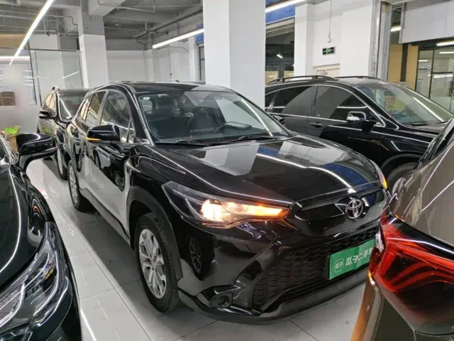 Toyota Frontlander — Фото автомобиля 3