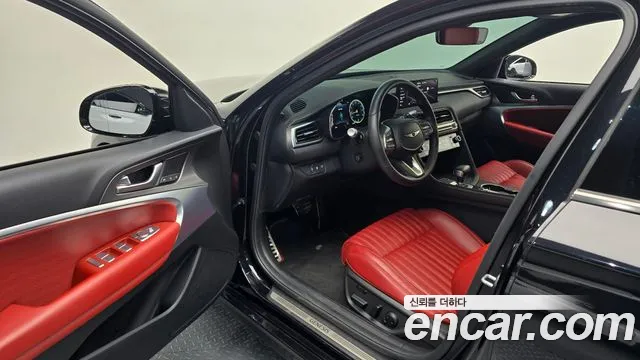 Genesis G70 Новый G70 Бензин 2.5T 4WD — Фото автомобиля 11