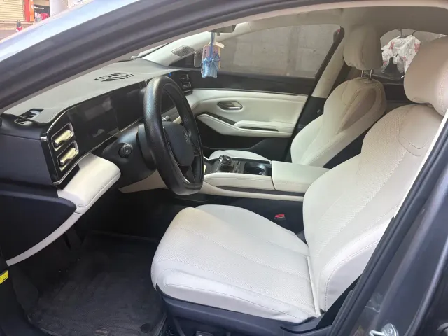 BYD Qin L — Фото автомобиля 4