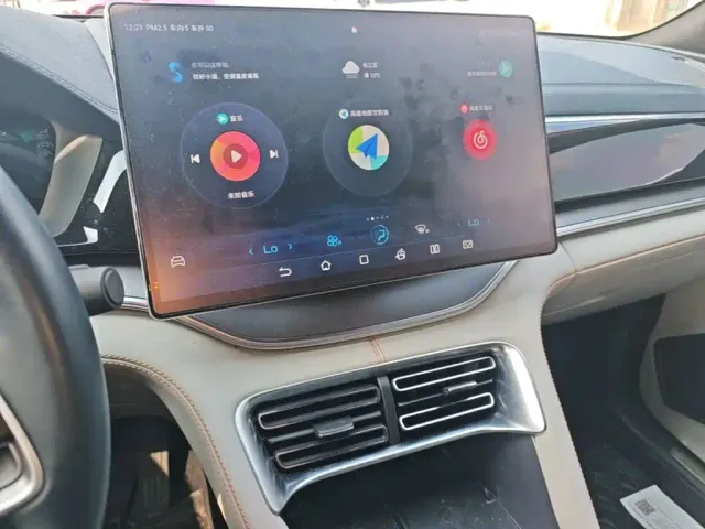 BYD Song PLUS — Фото автомобиля 12