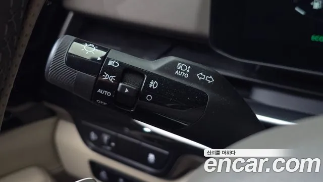 Kia Canival Новый Carnival 4 поколение 7 мест Signature — Фото автомобиля 15