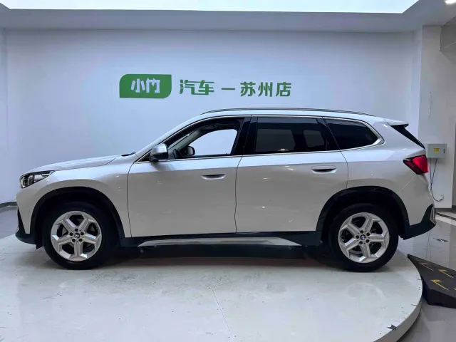 BMW X1 — Фото автомобиля 2