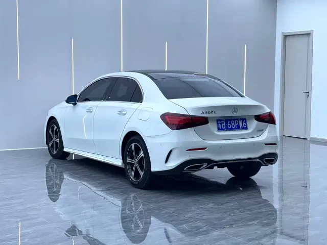 Mercedes-Benz A-Class — Фото автомобиля 14