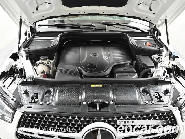 Mercedes-Benz GLE-Class — Фото автомобиля 6