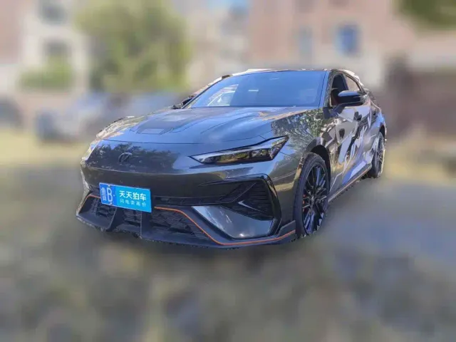 Фотография автомобиля — Changan UNI-V