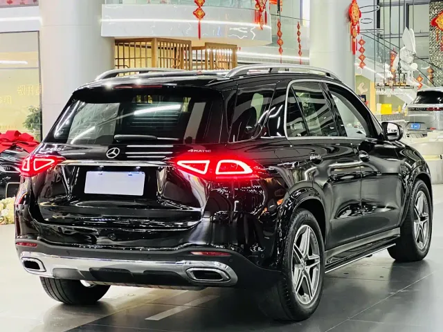 Mercedes-Benz GLE-Class — Фото автомобиля 8