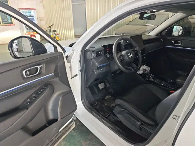 Honda e:NS1 — Фото автомобиля 15