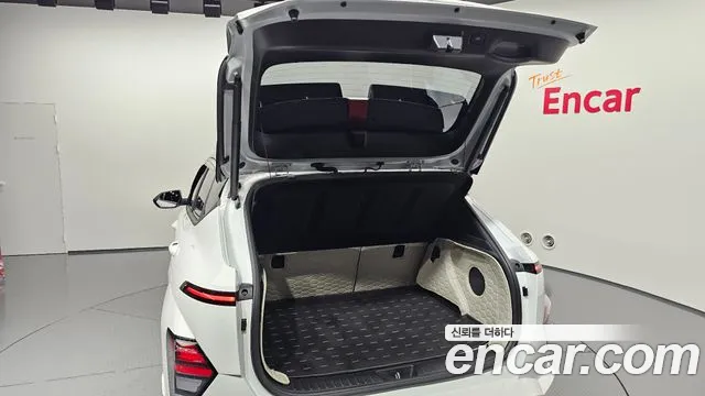 Hyundai Kona Kona (SX2) Бензин 1.6 Turbo 4WD — Фото автомобиля 25