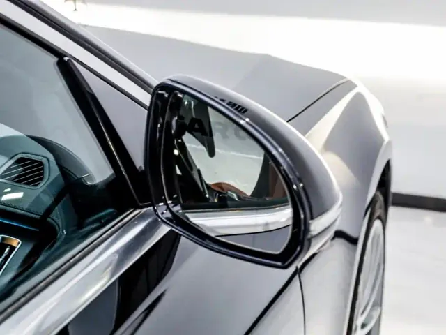 Mercedes-Benz S-Class — Фото автомобиля 27