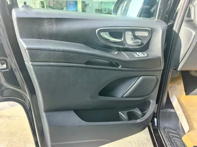Mercedes-Benz Vito — Фото автомобиля 14