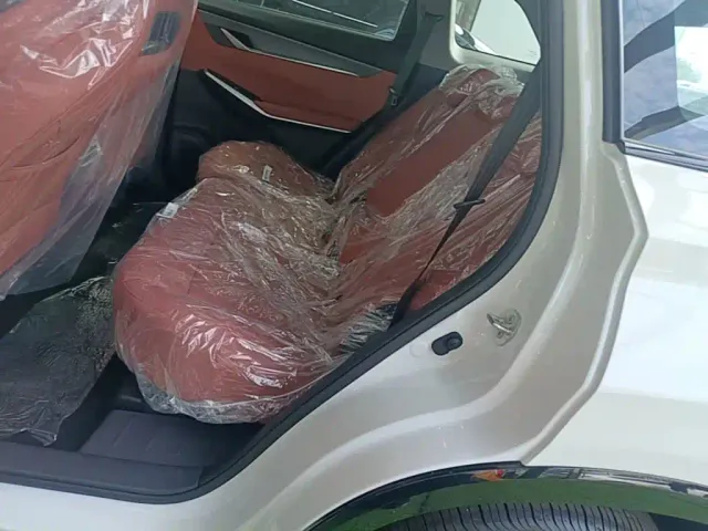 Changan CS75 Plus — Фото автомобиля 16
