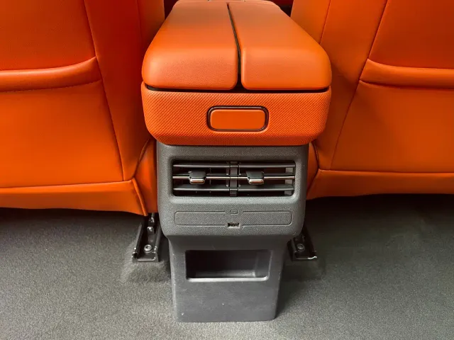 Toyota BoZhi 3X — Фото автомобиля 17