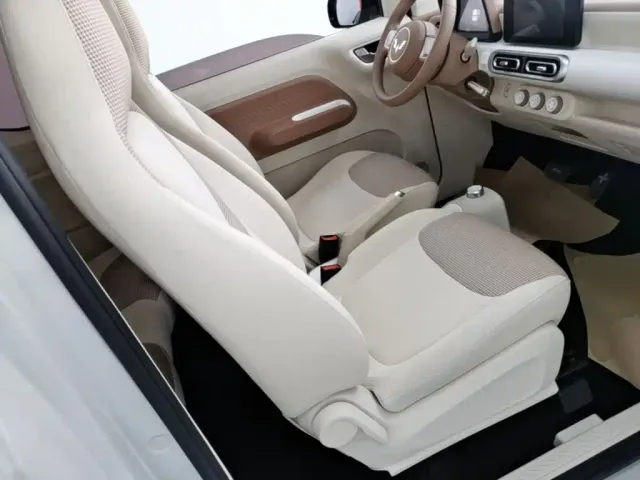 Wuling Hongguang Mini EV — Фото автомобиля 24