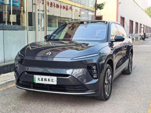 Фотография автомобиля — Nio ES8
