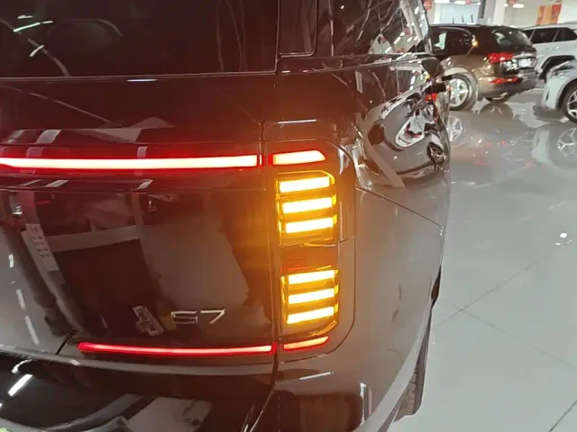 GAC Trumpchi Xiangwang S7 — Фото автомобиля 7