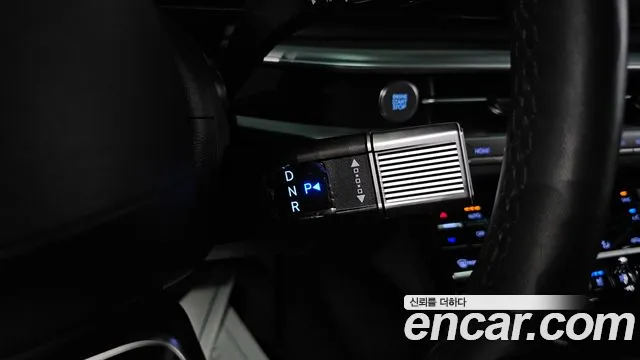 Hyundai Grandeur Grandeur (GN7) 3.5 Бензин 2WD — Фото автомобиля 9