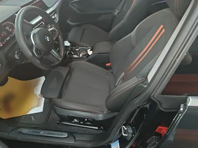 BMW 2 Series — Фото автомобиля 14