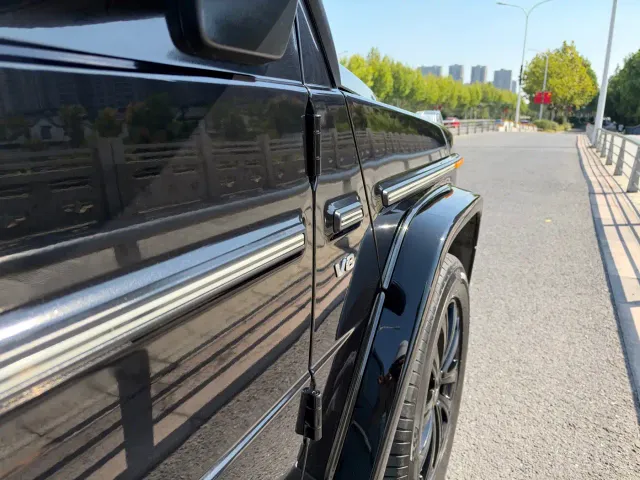 Mercedes-Benz G-Class — Фото автомобиля 16