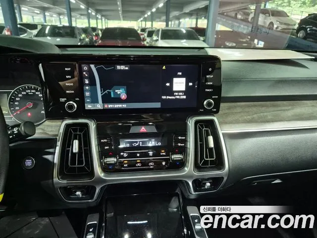 Kia Sorento Sorento 4-е поколение Дизель 2.2 2WD — Фото автомобиля 12