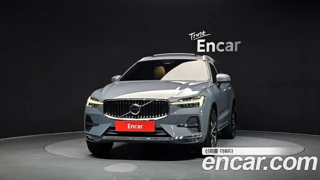 Вольво XC60 — Фото автомобиля 3