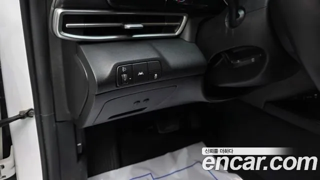 Hyundai Avante CN7 — Фото автомобиля 18
