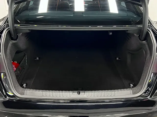 Audi A6L — Фото автомобиля 13