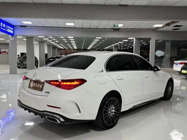 Mercedes-Benz C-Class — Фото автомобиля 9