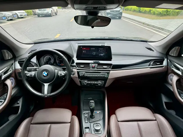 BMW X1 — Фото автомобиля 5