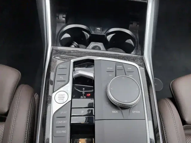 BMW 3 Series — Фото автомобиля 13