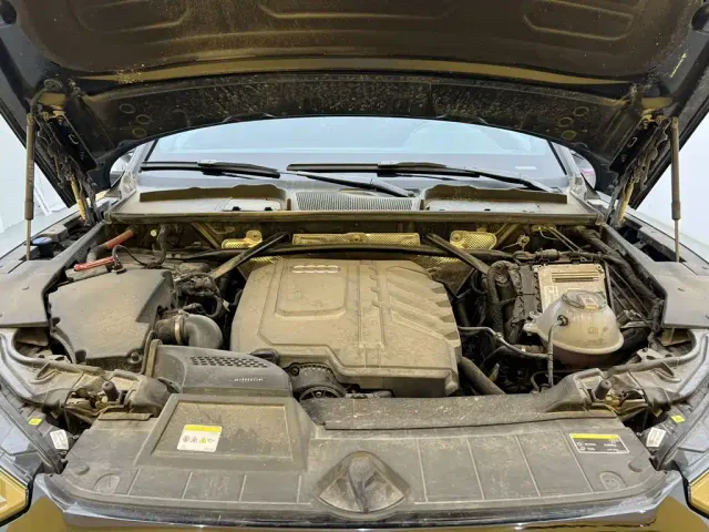 Audi Q5L — Фото автомобиля 8