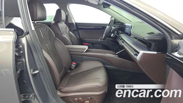 Hyundai Grandeur GN7 — Фото автомобиля 11