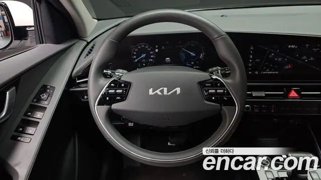 Kia Niro The All New Niro — Фото автомобиля 13