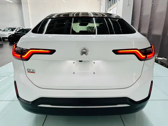 Nio EC6 — Фото автомобиля 5